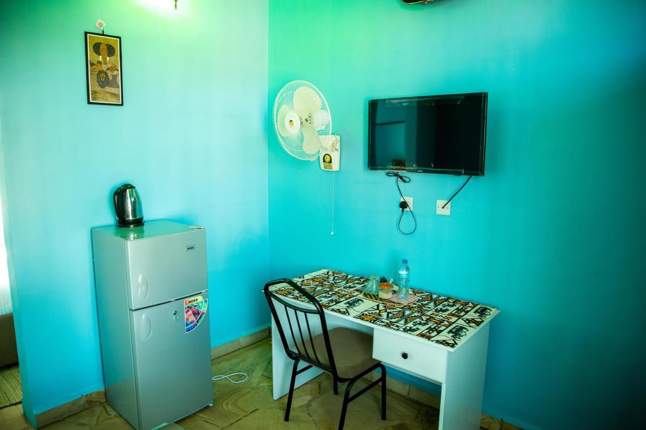 Asmorein Hotel Babati Екстериор снимка