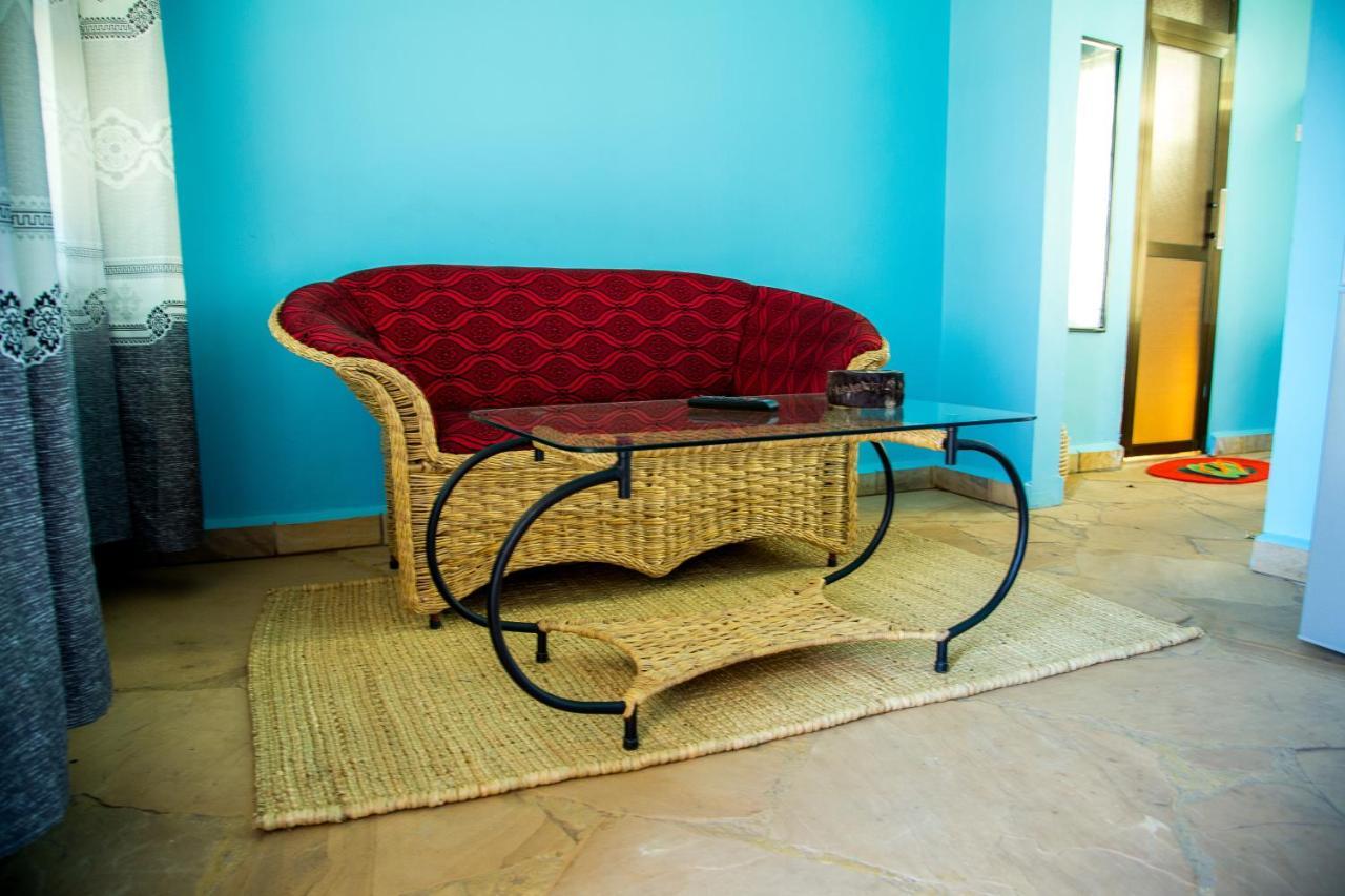 Asmorein Hotel Babati Екстериор снимка