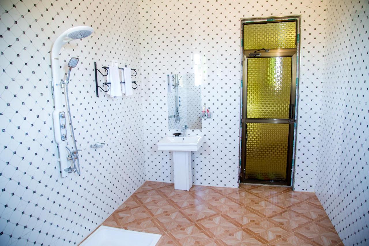 Asmorein Hotel Babati Екстериор снимка