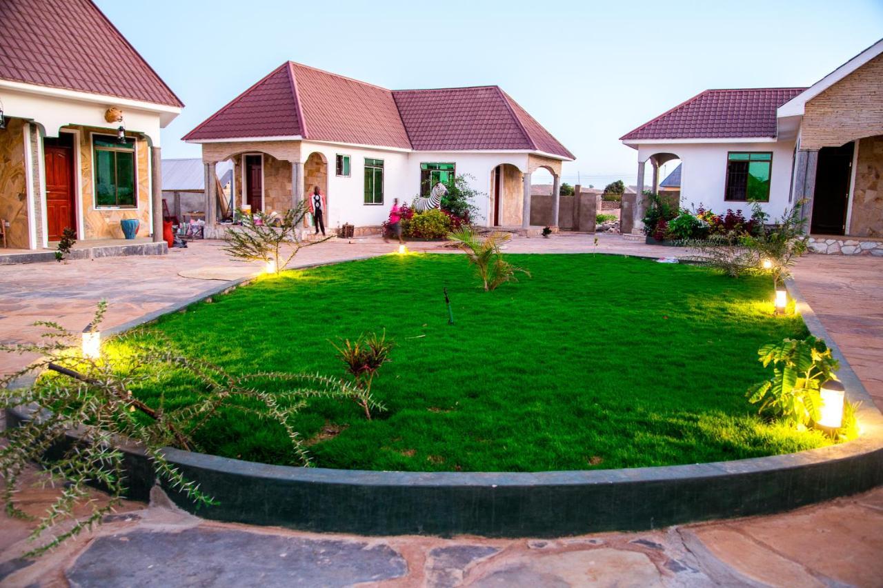 Asmorein Hotel Babati Екстериор снимка